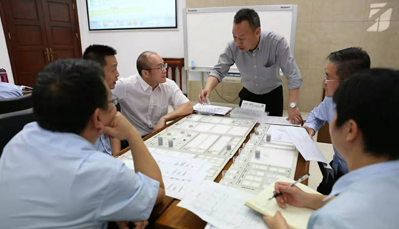 >云鷺振翅，雁鶴九霄！